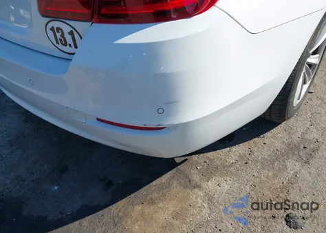 2014 BMW 528I xDrive z USA, uszkodzony, nr VIN WBA5A7C56ED616480